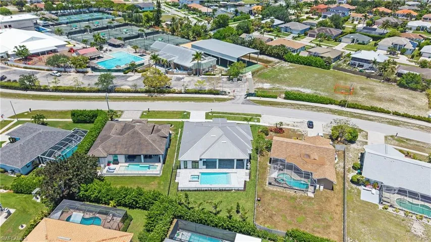 144 Sand Hill St, Marco Island, Florida 34145