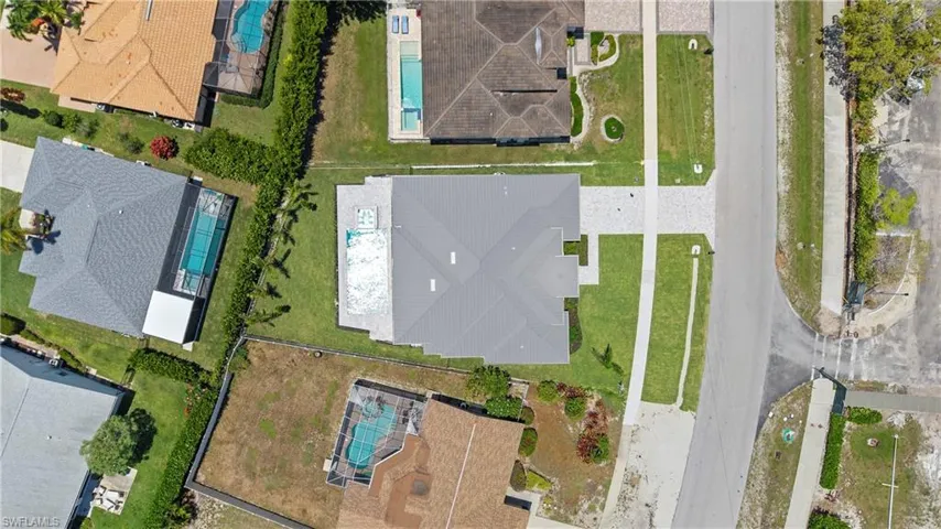 144 Sand Hill St, Marco Island, Florida 34145