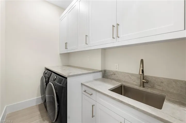 144 Sand Hill St, Marco Island, Florida 34145