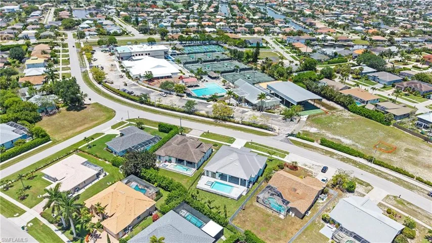 144 Sand Hill St, Marco Island, Florida 34145