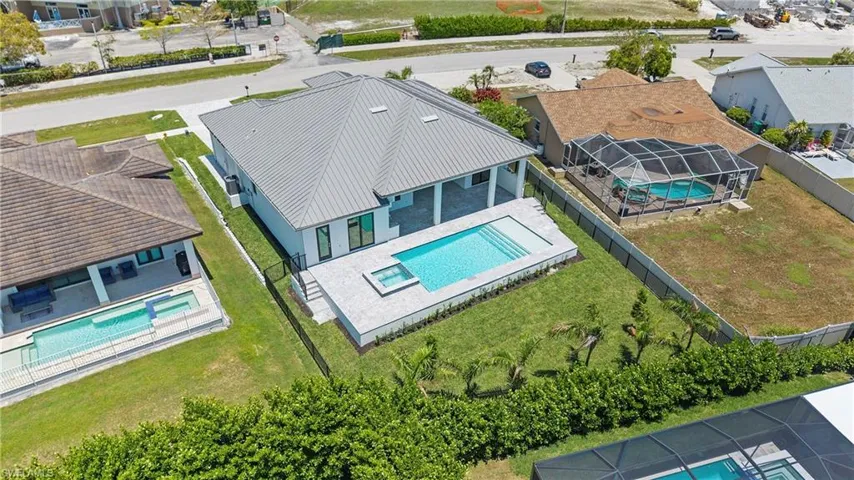 144 Sand Hill St, Marco Island, Florida 34145