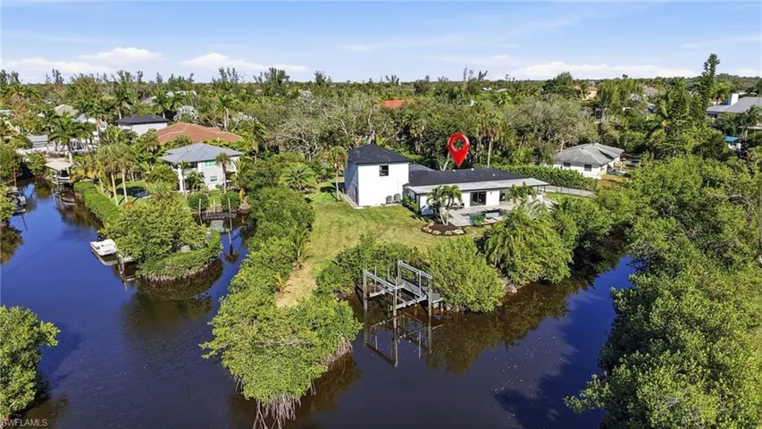 7161 Shannon Blvd, Fort Myers, Florida 33908