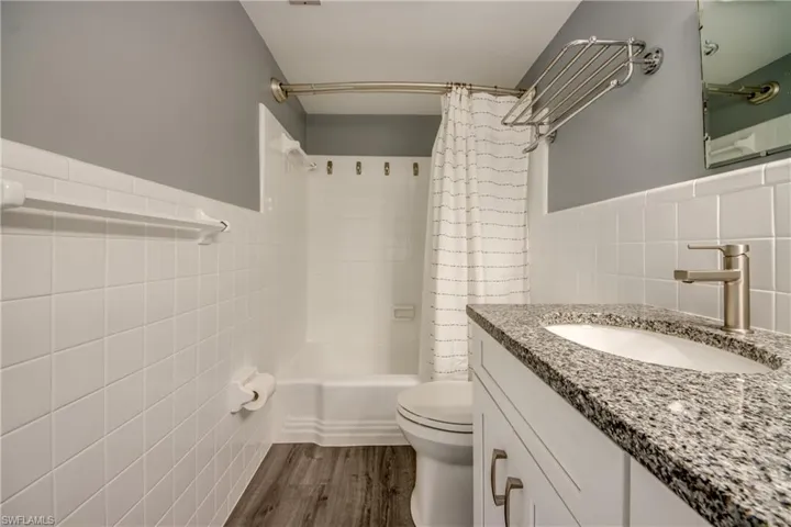 2nd Bathroom