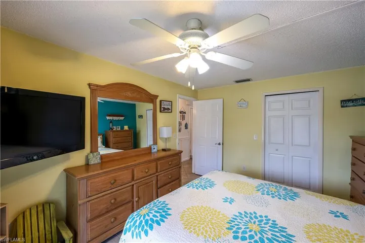 6777  Winkler  RD, Fort Myers, FL 33919