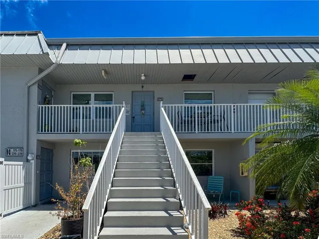 6777  Winkler  RD, Fort Myers, FL 33919