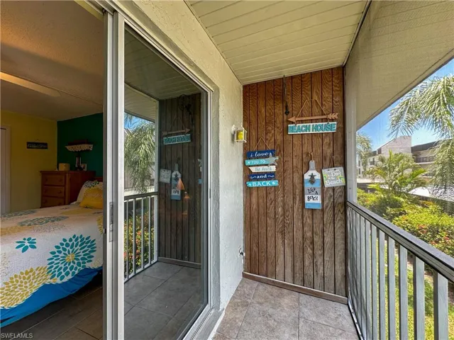 6777  Winkler  RD, Fort Myers, FL 33919