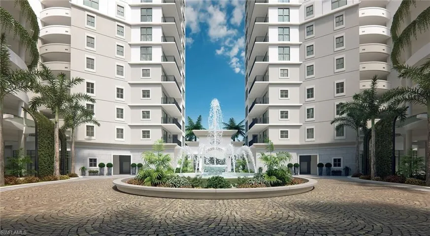 Entrance with fountain