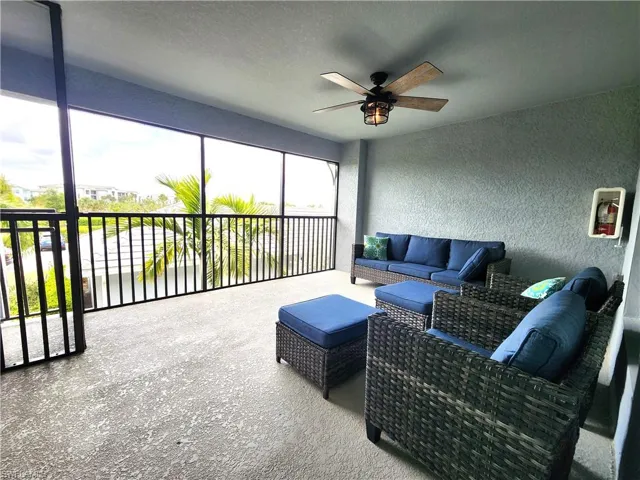 Front lanai