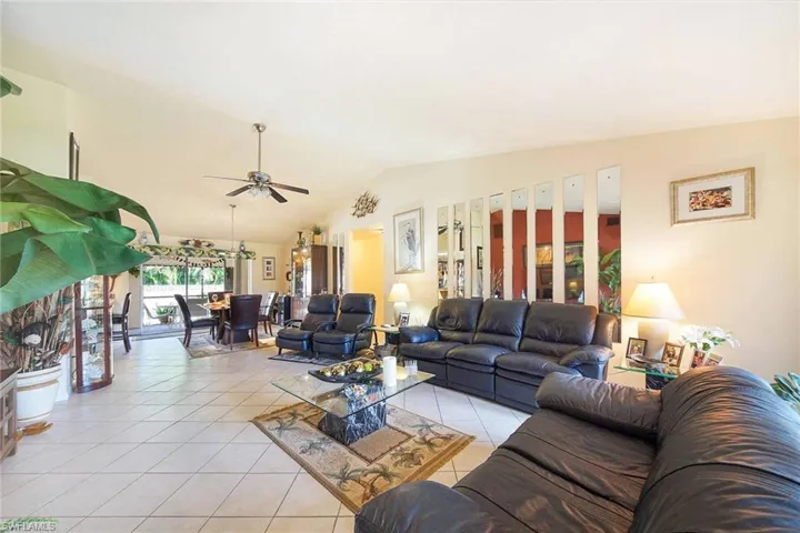 901 Sw 51st Ter, Cape Coral, Florida 33914