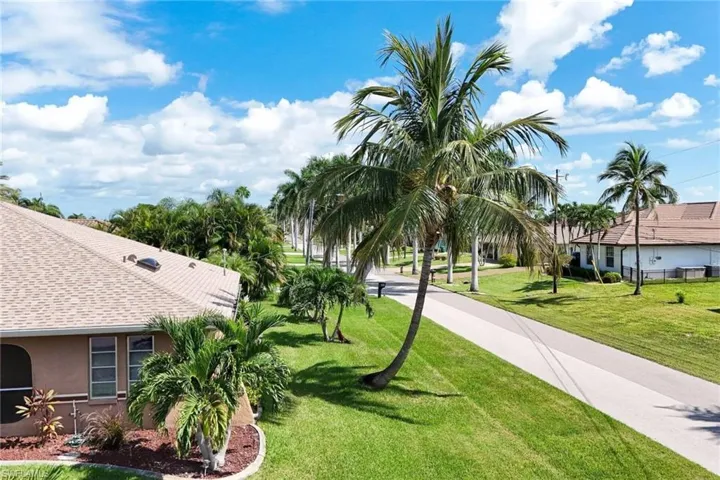 901 Sw 51st Ter, Cape Coral, Florida 33914