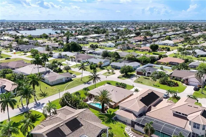 901 Sw 51st Ter, Cape Coral, Florida 33914