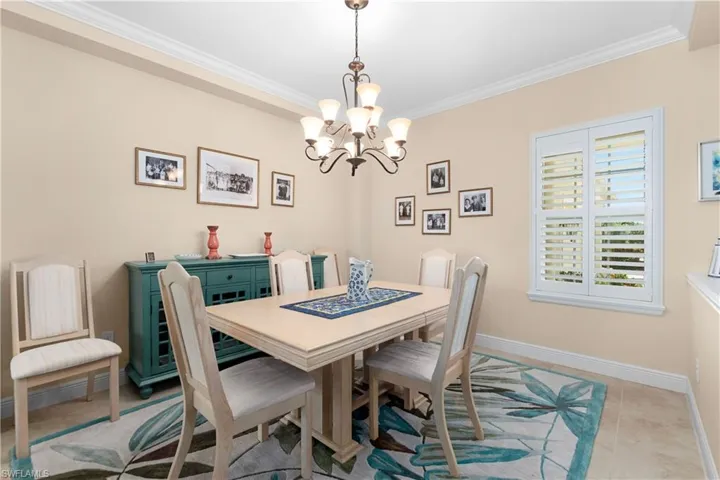 PLANTATION SHUTTERS