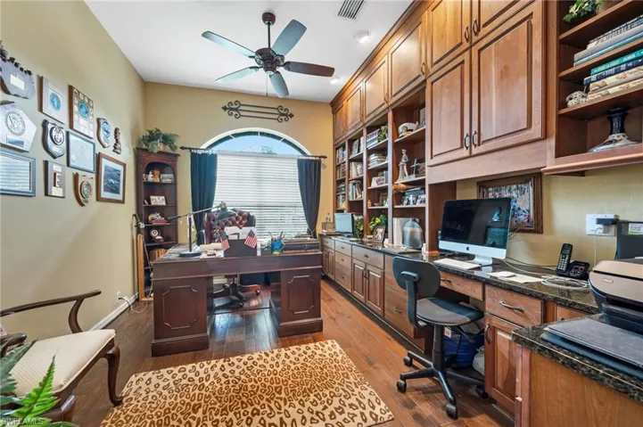 13850  Tonbridge  CT, Bonita Springs, FL 34135