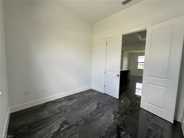 2803  21st SW ST, Lehigh Acres, FL 33976