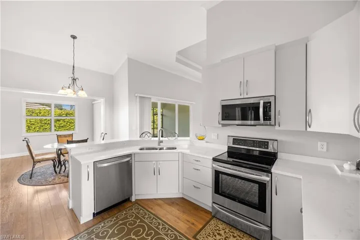 9882 El Greco Cir, Bonita Springs, Florida 34135