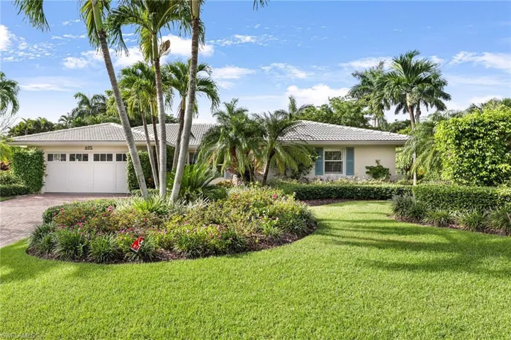 View of front of home and lawn