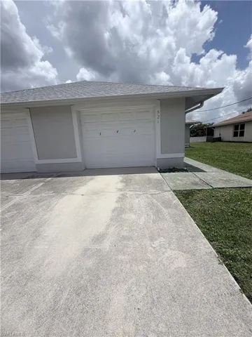 521 Hancock Bridge Pkwy 521, Cape Coral, Florida 33990