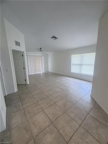 521 Hancock Bridge Pkwy 521, Cape Coral, Florida 33990