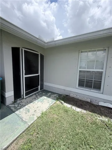 521 Hancock Bridge Pkwy 521, Cape Coral, Florida 33990