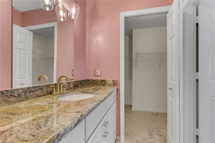 3400 Timberwood Cir, Naples, Florida 34105