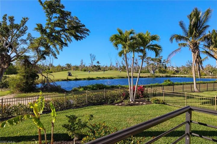 Backyard/Pond & Golf Course Views
