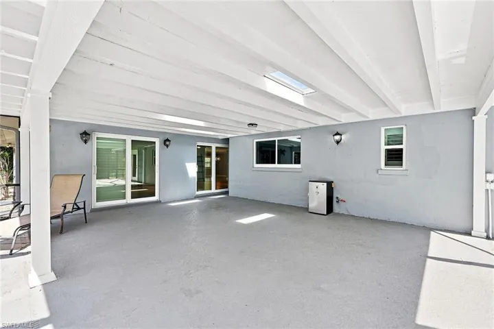 6574 Trail Blvd, Naples, Florida 34108