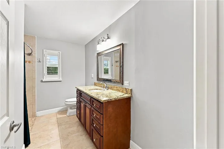 6574 Trail Blvd, Naples, Florida 34108