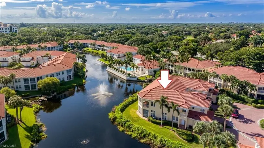 You can see 7 fountains from lanai