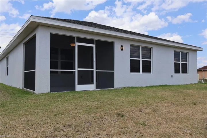 3215 8th St Sw, Lehigh Acres, Florida 33976