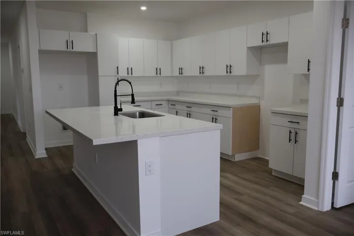 3215 8th St Sw, Lehigh Acres, Florida 33976