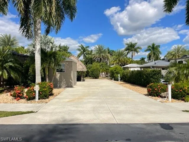 10317 Prairie Iris Trl, Fort Myers, Florida 33905