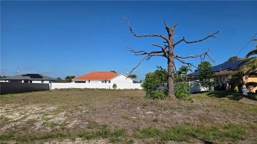 2630 NW 24th  PL, Cape Coral, FL 33993
