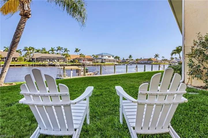 1911 SE 40th  TER, Cape Coral, FL 33904