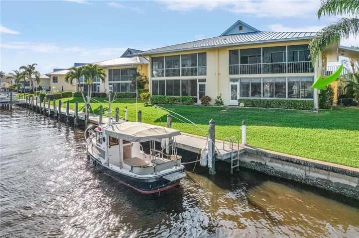 1911 SE 40th  TER, Cape Coral, FL 33904