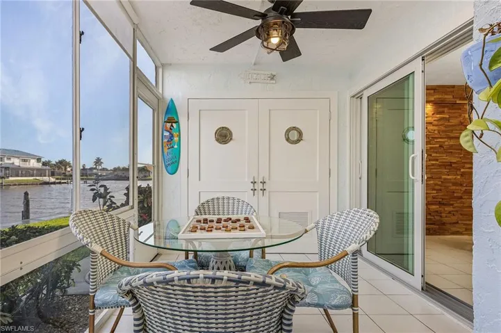 1911 SE 40th  TER, Cape Coral, FL 33904
