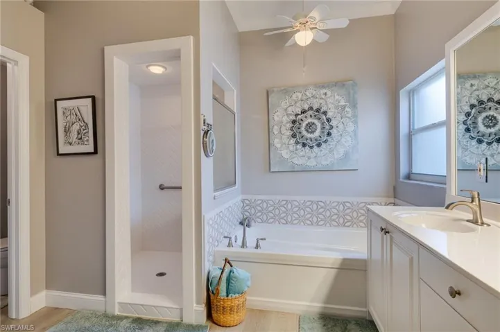 14120  Grosse Point  LN, Fort Myers, FL 33919
