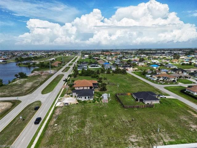 2004 Tropicana PKWY W, CAPE CORAL FL 33993