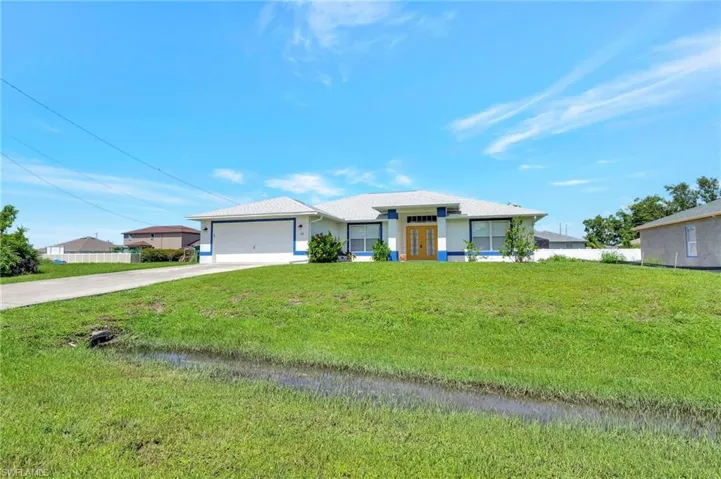 304 NW 12th  PL, Cape Coral, FL 33993