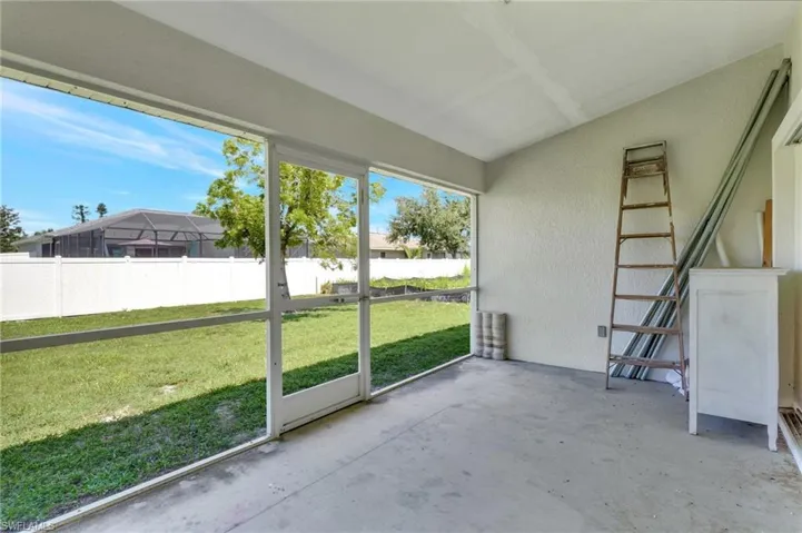 304 NW 12th  PL, Cape Coral, FL 33993