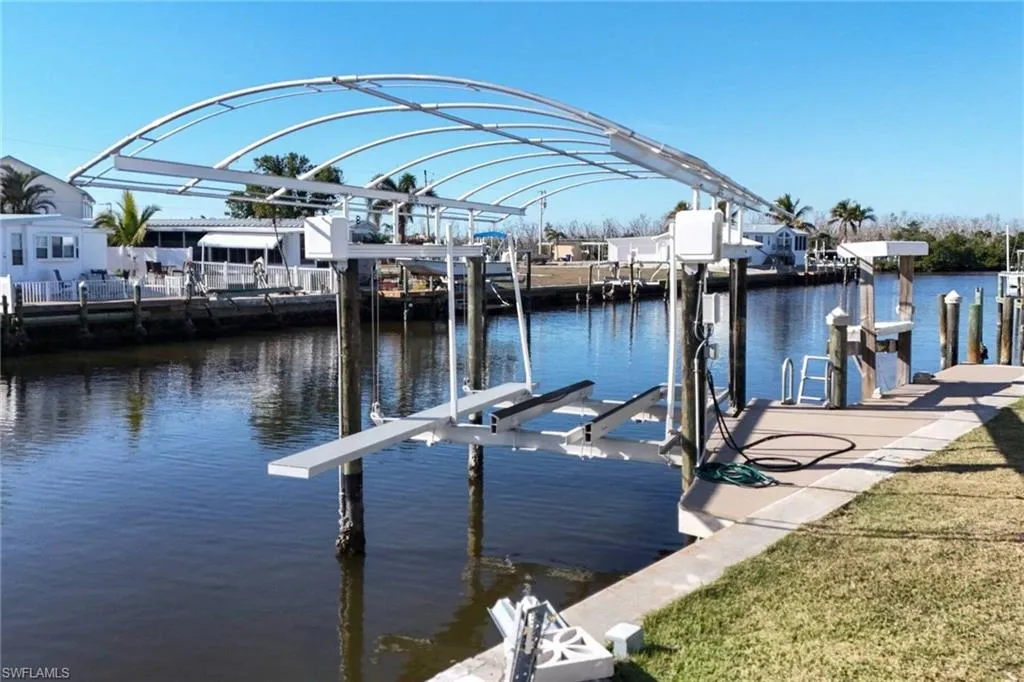 3893 Dewberry LN, St. James City, FL 33956,224105420