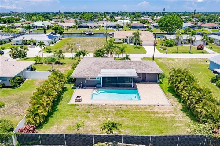 1305 Se 32nd St, Cape Coral, Florida 33904