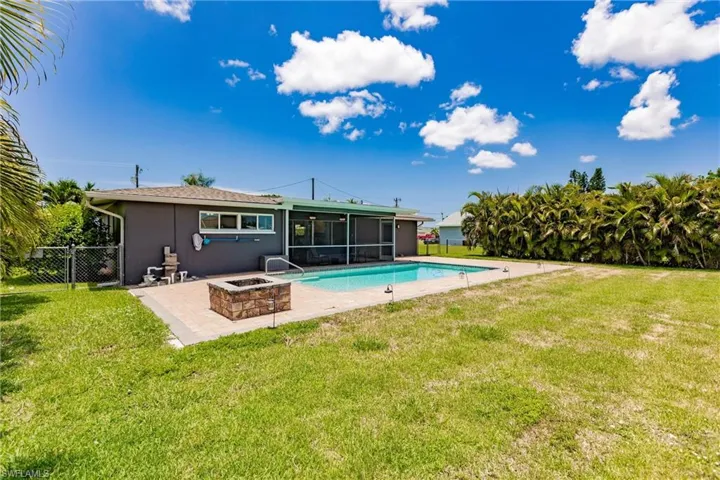 1305 Se 32nd St, Cape Coral, Florida 33904