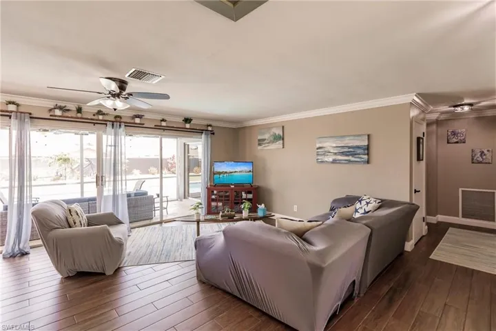 1305 Se 32nd St, Cape Coral, Florida 33904