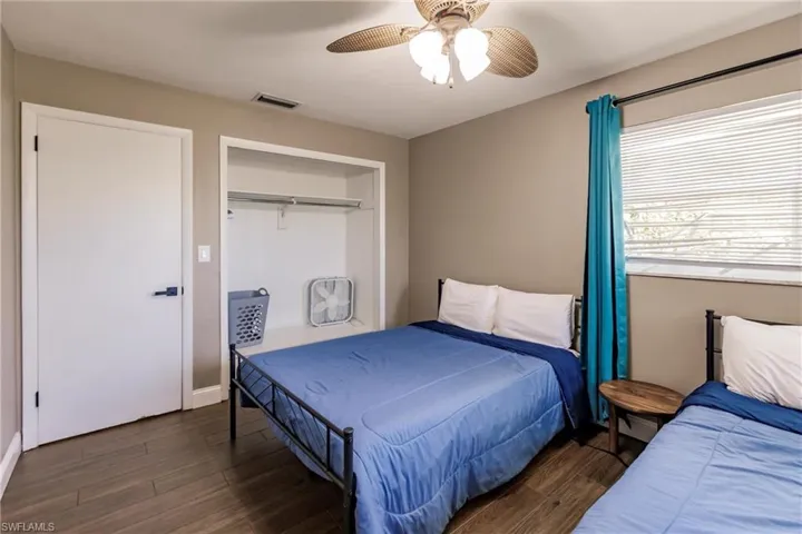1305 Se 32nd St, Cape Coral, Florida 33904