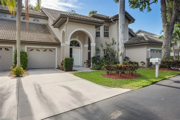 164 Via Perignon 8-4, Naples, Florida 34119