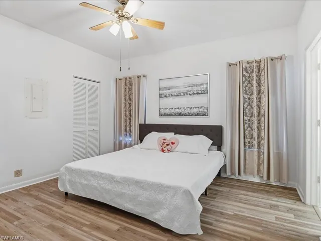 1833 Courtyard Way E105, Naples, Florida 34112