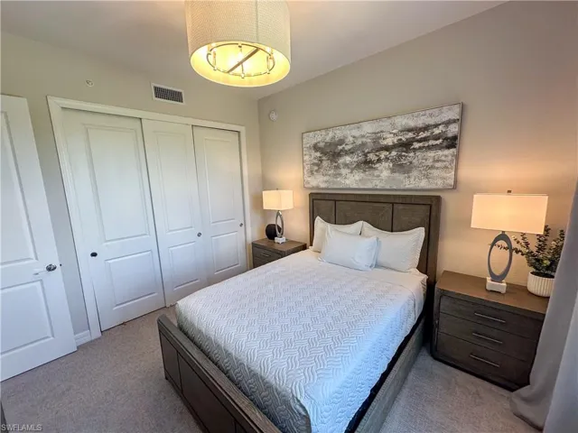163  Indies E DR, Naples, FL 34114