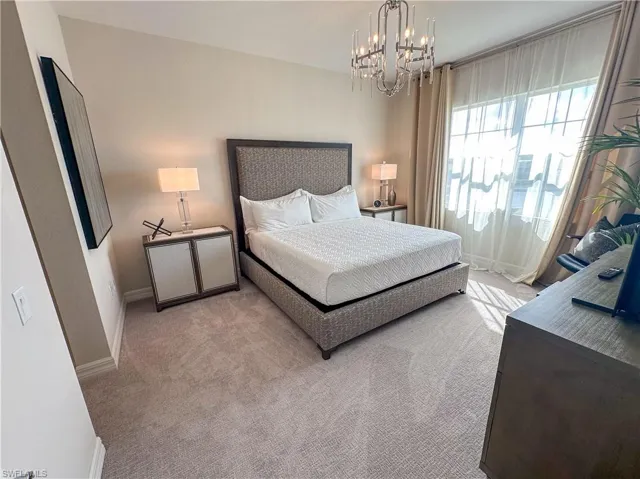 163  Indies E DR, Naples, FL 34114