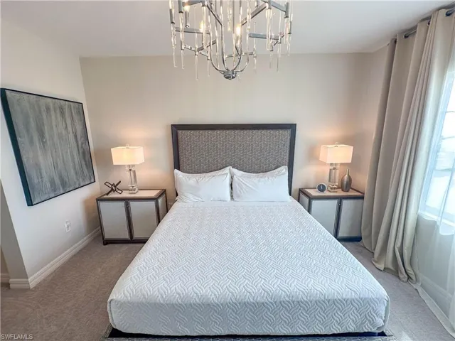 163  Indies E DR, Naples, FL 34114
