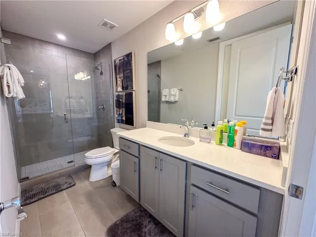 163  Indies E DR, Naples, FL 34114